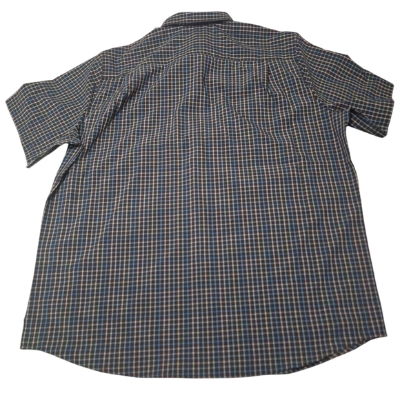 NWT CHAPS Everyday Performance Mens Black Blue Plaid Short Sleeve Button Up SM - Picture 2 of 8